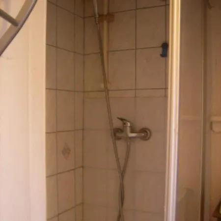 Gemuetliche Dachwohnung شقة كروناخ